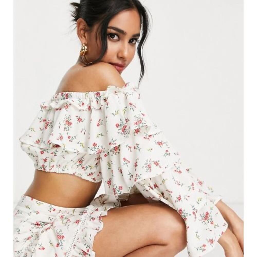 Collective The Label Bardot Rose Floral Flamenco Crop
